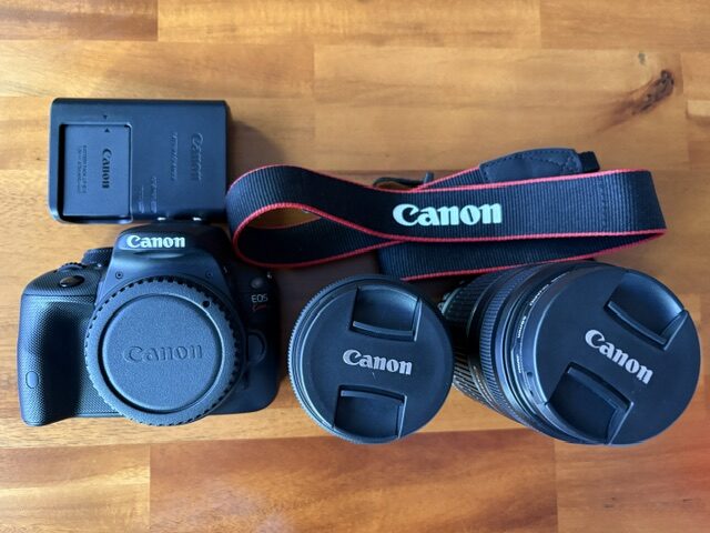 押し入れにしまって使わなくなった「canon EOS Kiss X7 W zoom kit]